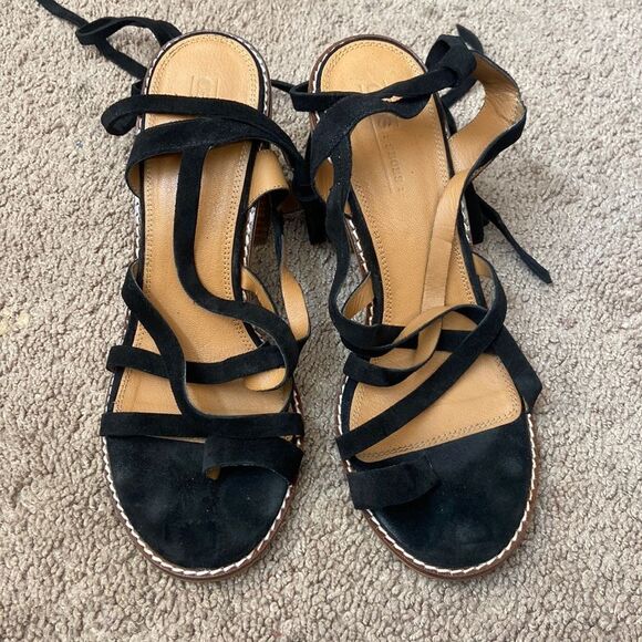 ASOS DESIGN Trivia suede tie leg heeled sandal - Picture 3 of 6